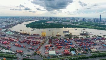 Doanh nghiệp Mỹ tại Việt Nam lo bị ông Trump áp thuế