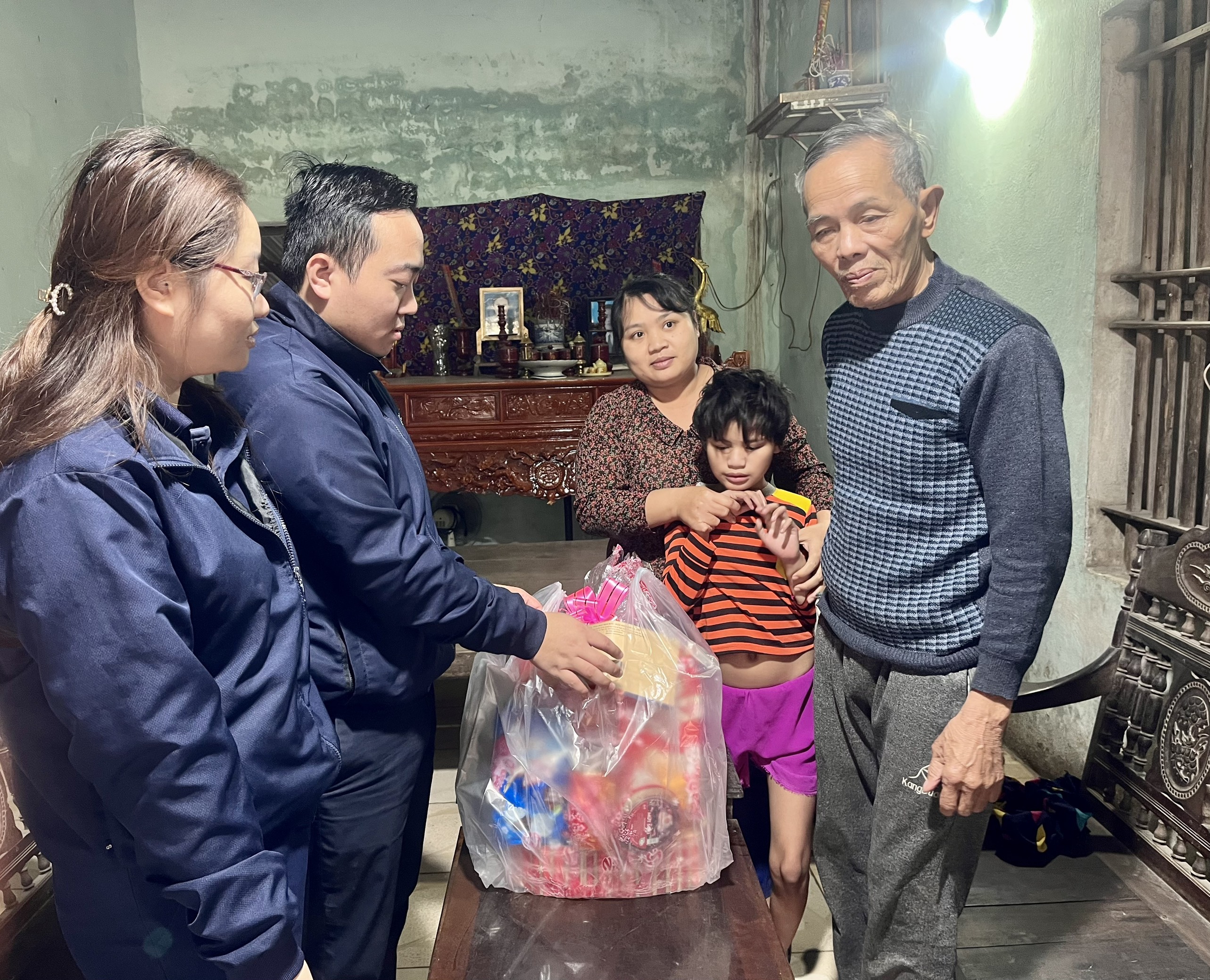 CÔNG TY TNHH MIZA NGHI SƠN TẶNG QUÀ TẾT NHỮNG GIA ĐÌNH CÓ HOÀN CẢNH KHÓ KHĂN NHÂN DỊP TẾT NGUYÊN ĐÁN XUÂN QUÝ MÃO 2023